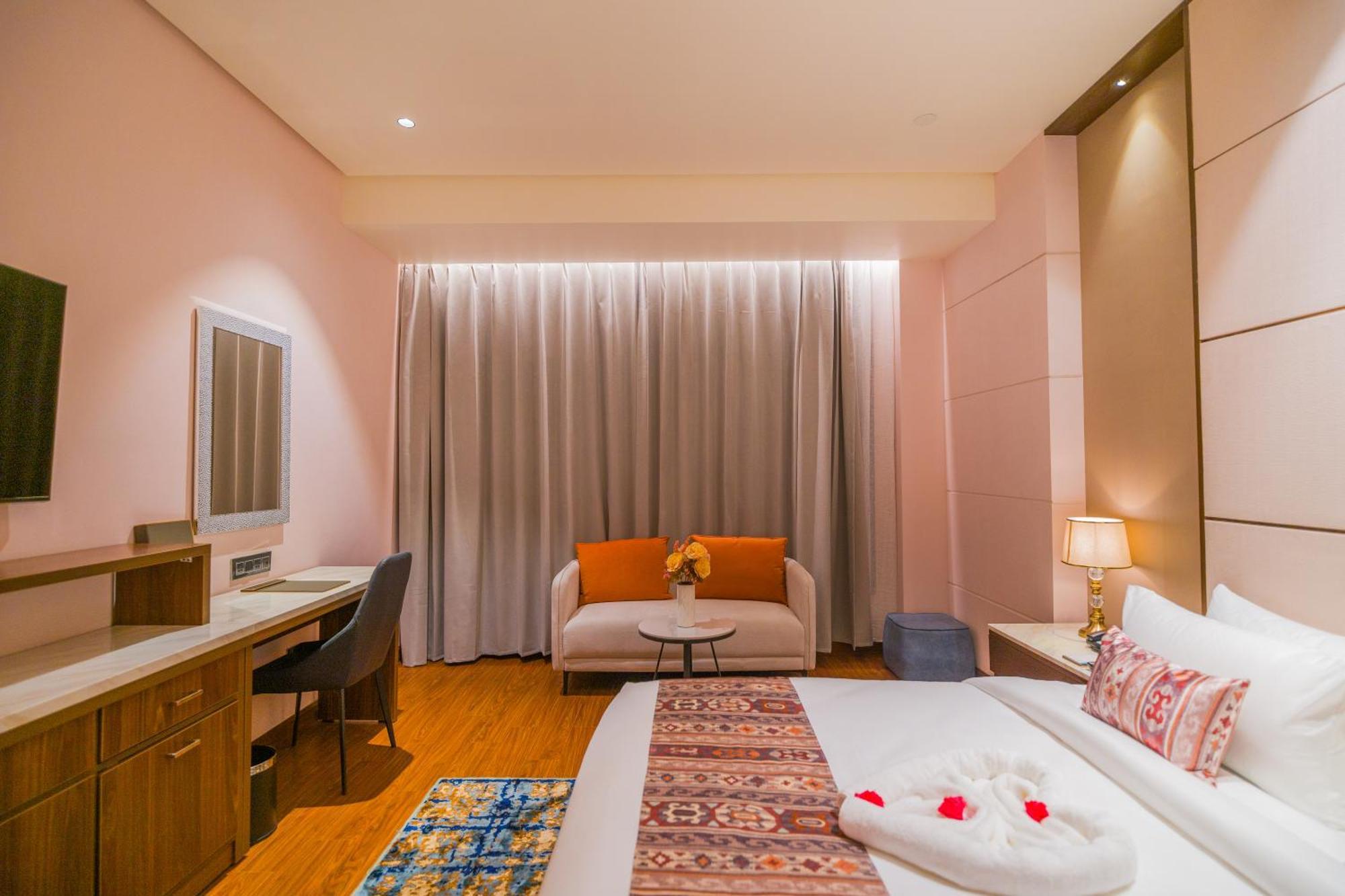 The Maple Hotel โบปาล ภายนอก รูปภาพ